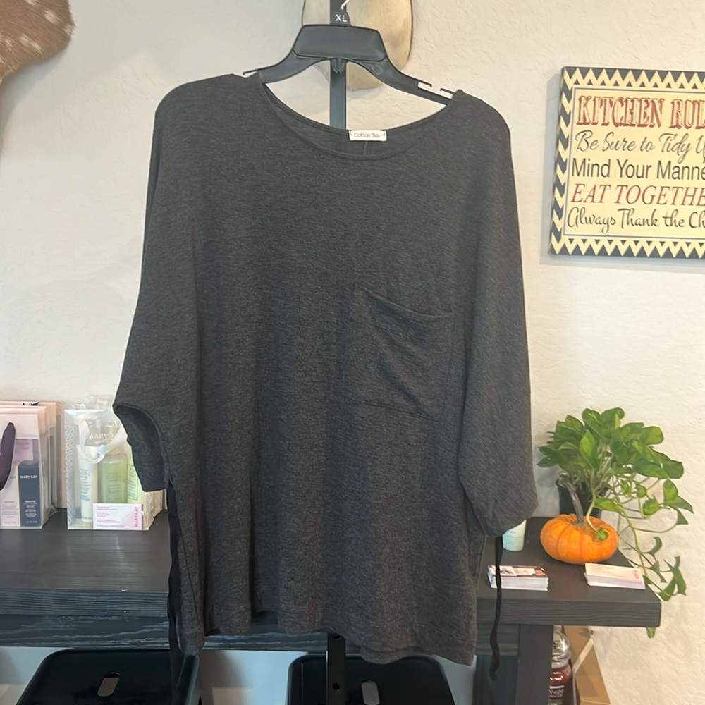 Women’s dark gray blouse with belt and front pocket XL